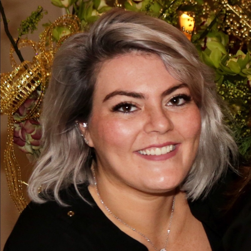 Meet your posher, Alyson